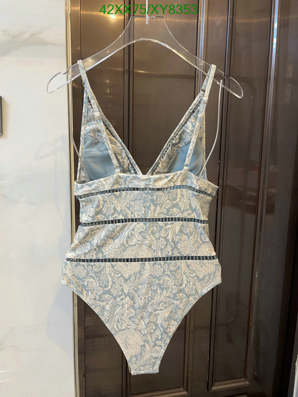 GUCCI-Swimsuit Code: XY8353 $: 42USD