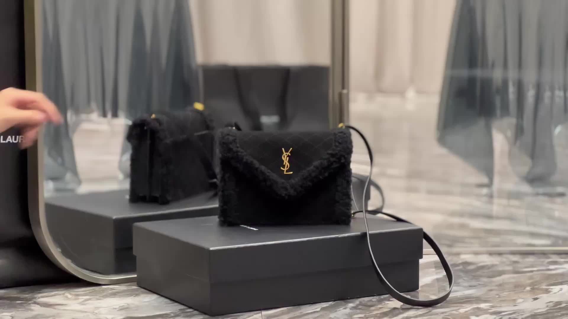 YSL-Bag-Mirror Quality Code: HB835 $: 229USD