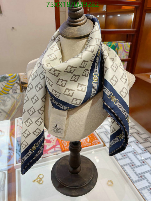 Fendi-Scarf Code: LM9282 $: 75USD