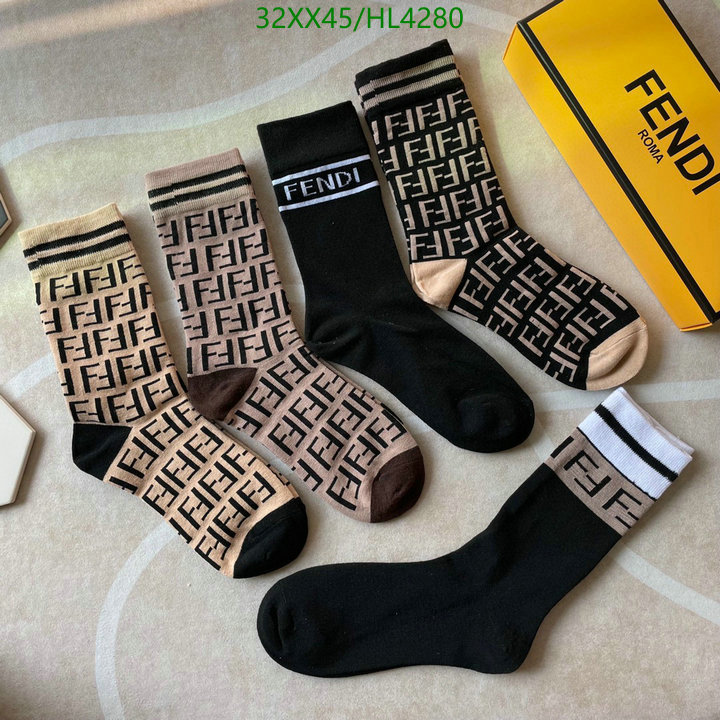 Fendi-Sock Code: HL4280 $: 32USD