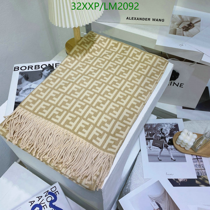 Fendi-Scarf Code: LM2092 $: 32USD