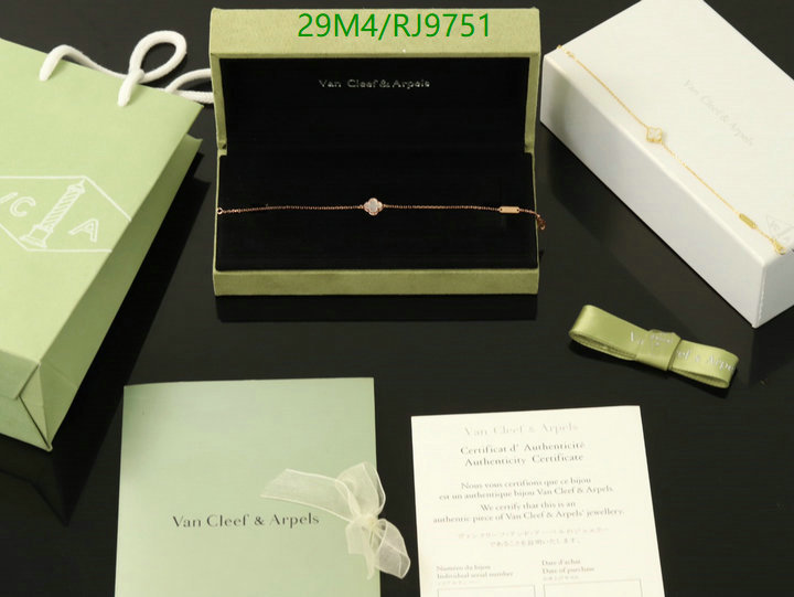 Van Cleef & Arpels-Jewelry Code: RJ9751 $: 29USD