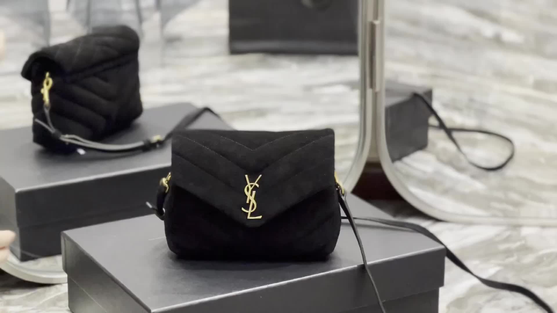 YSL-Bag-Mirror Quality Code: LB3047 $: 199USD