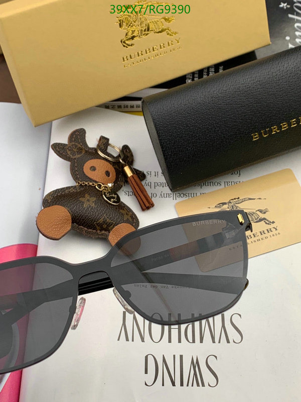 Burberry-Glasses Code: RG9390 $: 39USD