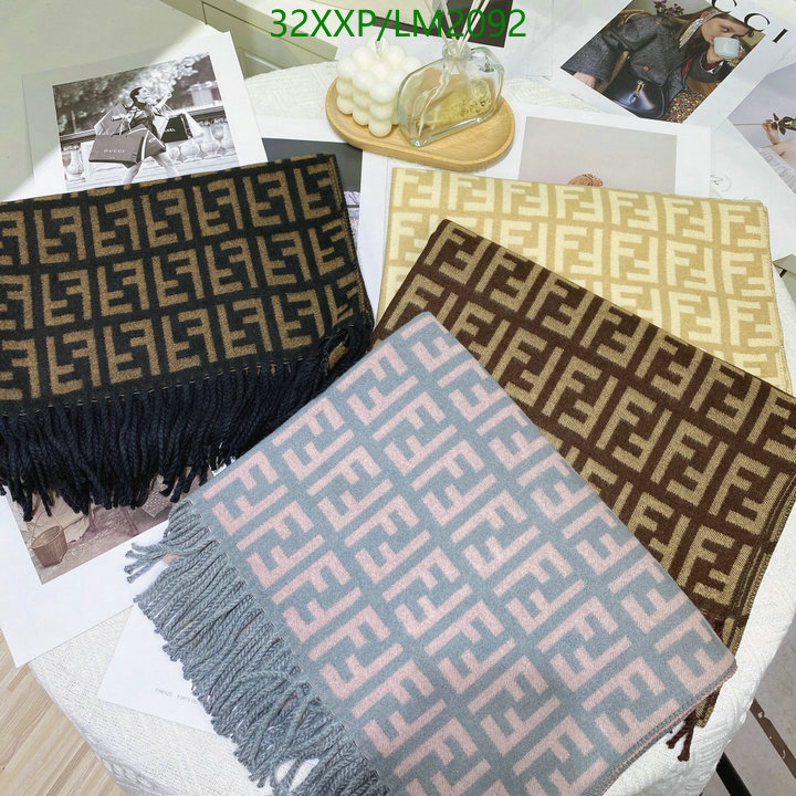 Fendi-Scarf Code: LM2092 $: 32USD