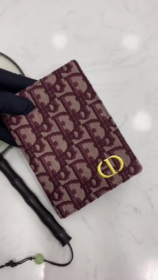 Dior-Wallet(4A) Code: HT3359 $: 45USD