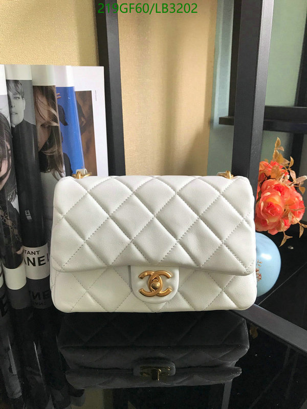 Chanel-Bag-Mirror Quality Code: LB3202 $: 219USD