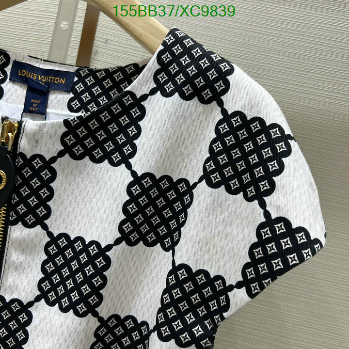 LV-Clothing Code: XC9839 $: 155USD