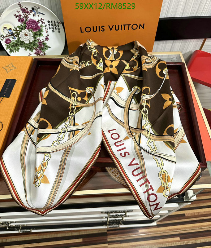 LV-Scarf Code: RM8529 $: 59USD