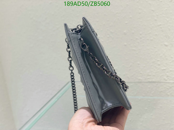 Dior-Bag-Mirror Quality Code: ZB5060 $: 189USD