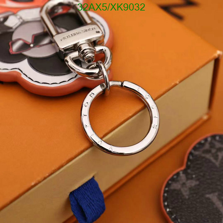 LV-Key pendant Code: XK9032 $: 32USD