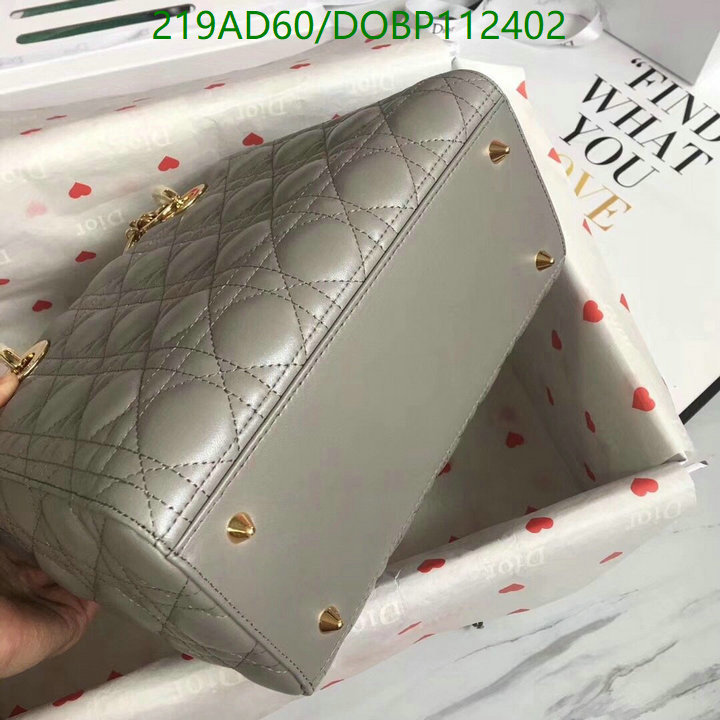 Dior-Bag-Mirror Quality Code: DOBP112402 $: 219USD