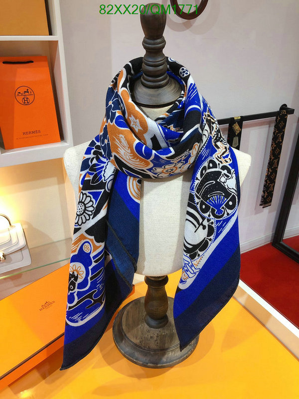 Hermes-Scarf Code: QM1771 $: 82USD