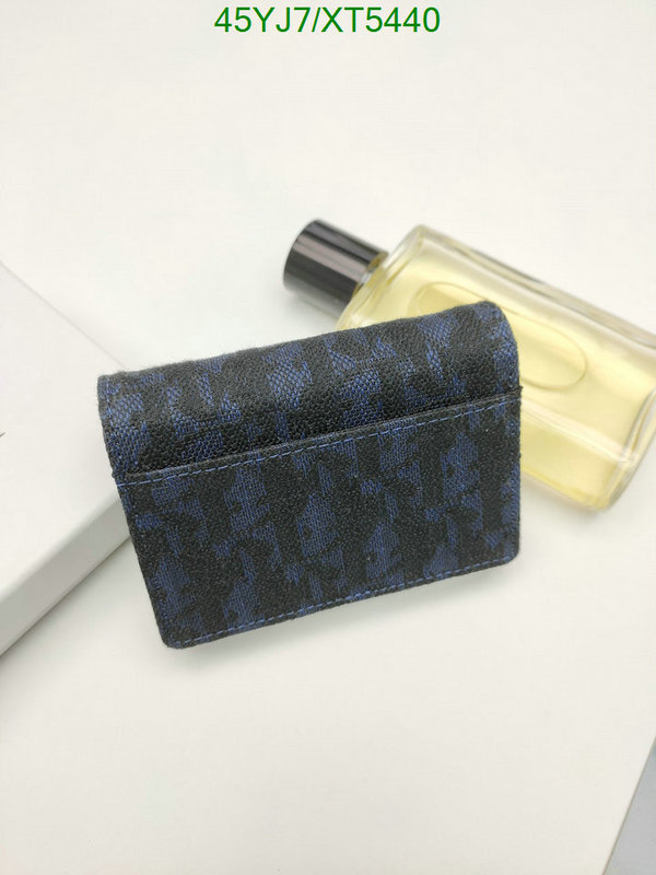 Dior-Wallet(4A) Code: XT5440 $: 45USD