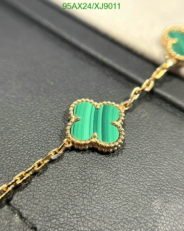 Van Cleef & Arpels-Jewelry Code: XJ9011 $: 95USD