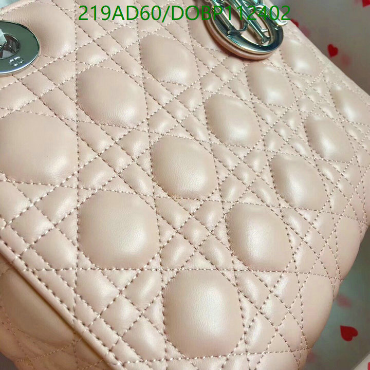 Dior-Bag-Mirror Quality Code: DOBP112402 $: 219USD