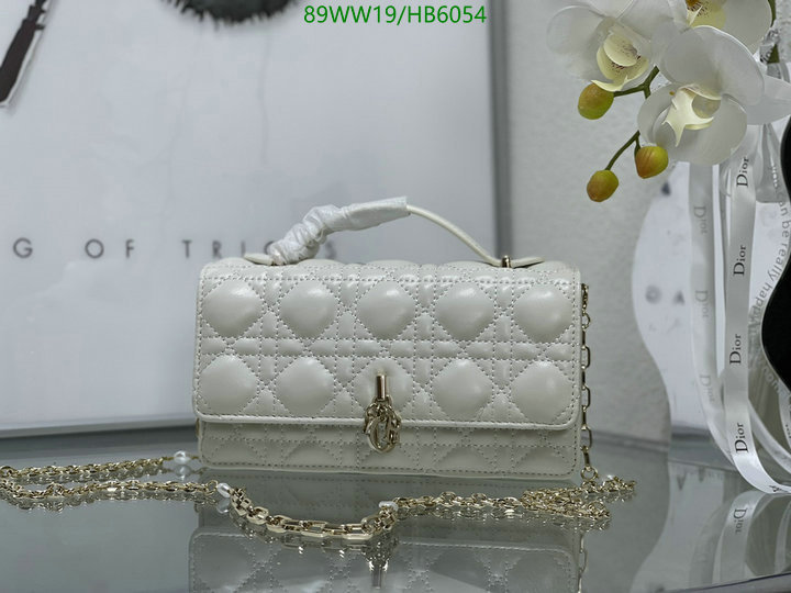 Dior-Bag-4A Quality Code: HB6054 $: 89USD