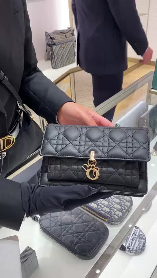 Dior-Bag-4A Quality Code: LB6135 $: 92USD