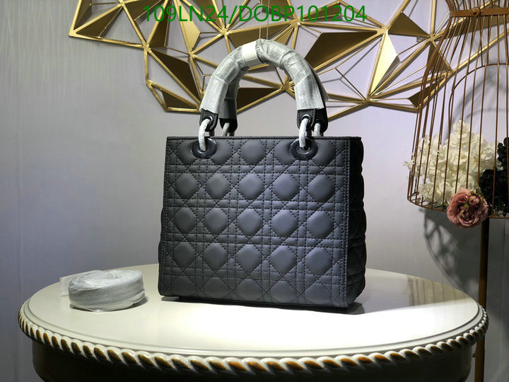 Dior-Bag-4A Quality Code: DOBP101204 $: 109USD