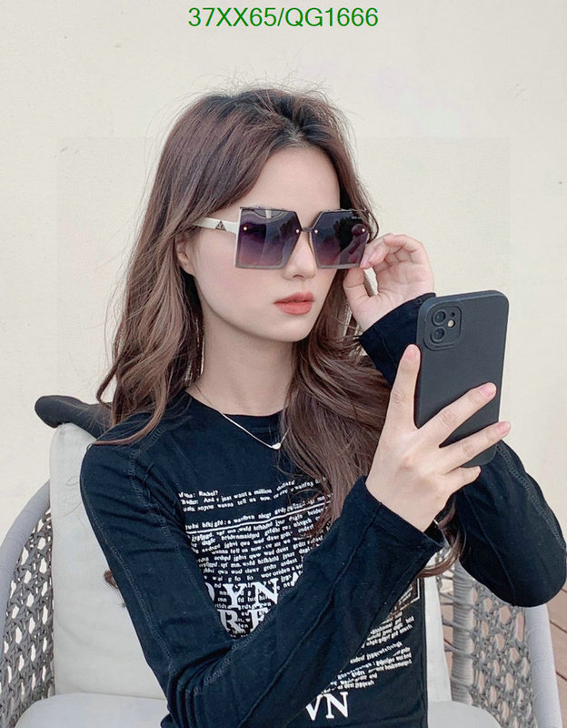 LV-Glasses Code: QG1666 $: 37USD