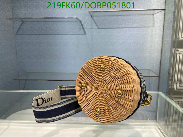 Dior-Bag-Mirror Quality Code: DOBP051801 $: 219USD