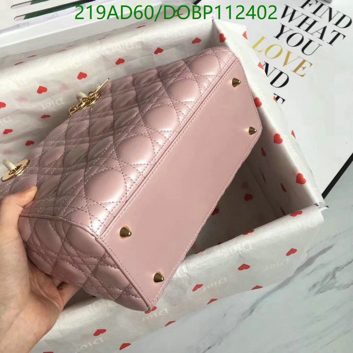 Dior-Bag-Mirror Quality Code: DOBP112402 $: 219USD