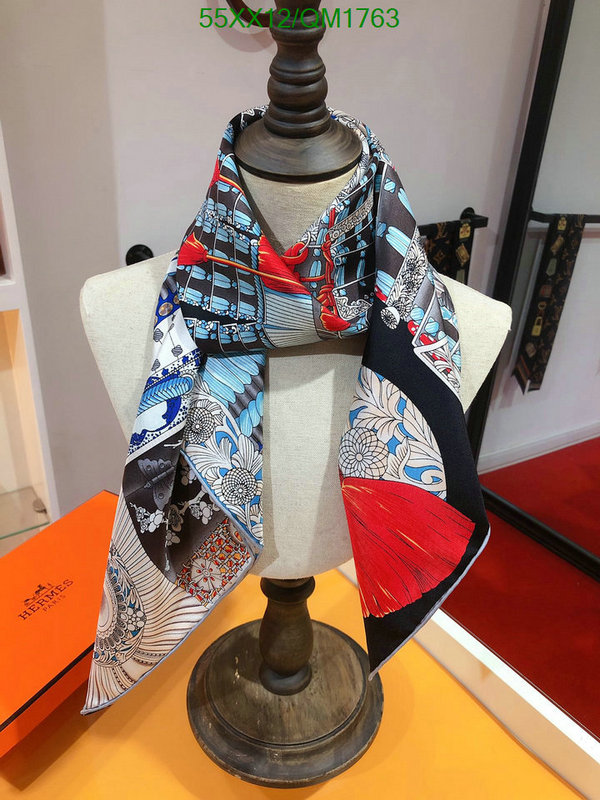 Hermes-Scarf Code: QM1763 $: 55USD