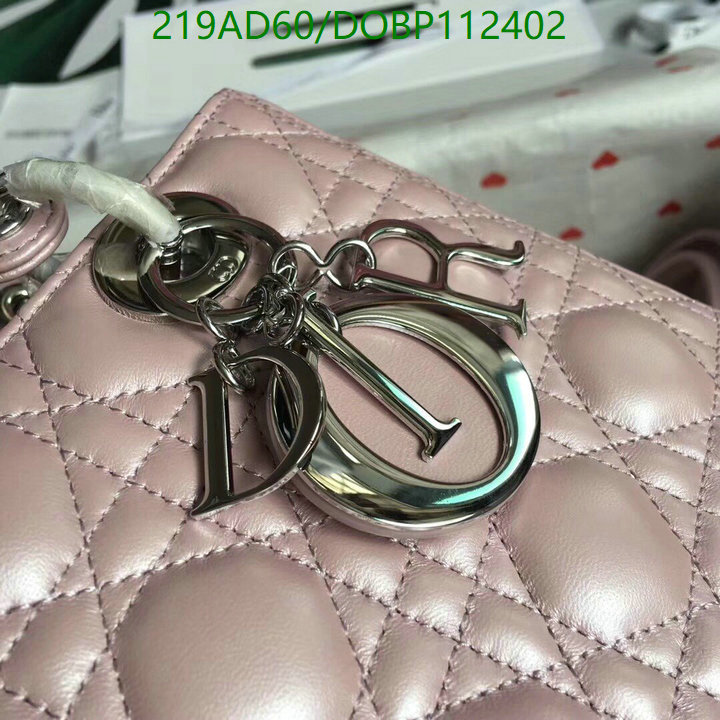 Dior-Bag-Mirror Quality Code: DOBP112402 $: 219USD