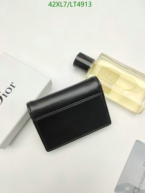 Dior-Wallet(4A) Code: LT4913 $: 42USD