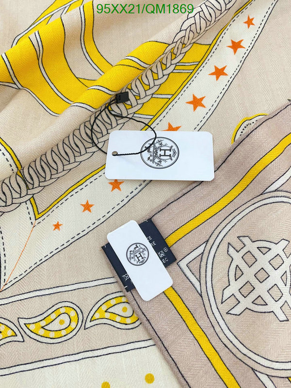 Hermes-Scarf Code: QM1869 $: 95USD