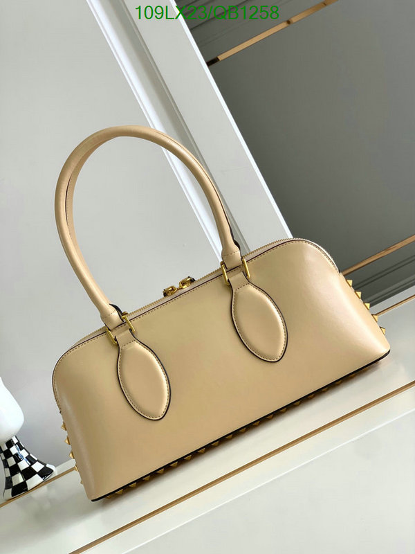 Valentino-Bag-4A Quality Code: QB1258 $: 109USD