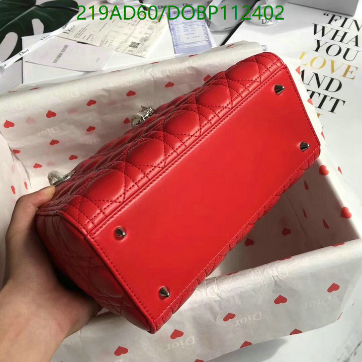 Dior-Bag-Mirror Quality Code: DOBP112402 $: 219USD