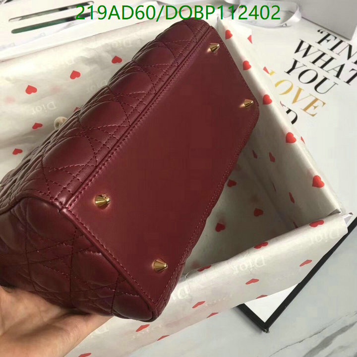 Dior-Bag-Mirror Quality Code: DOBP112402 $: 219USD