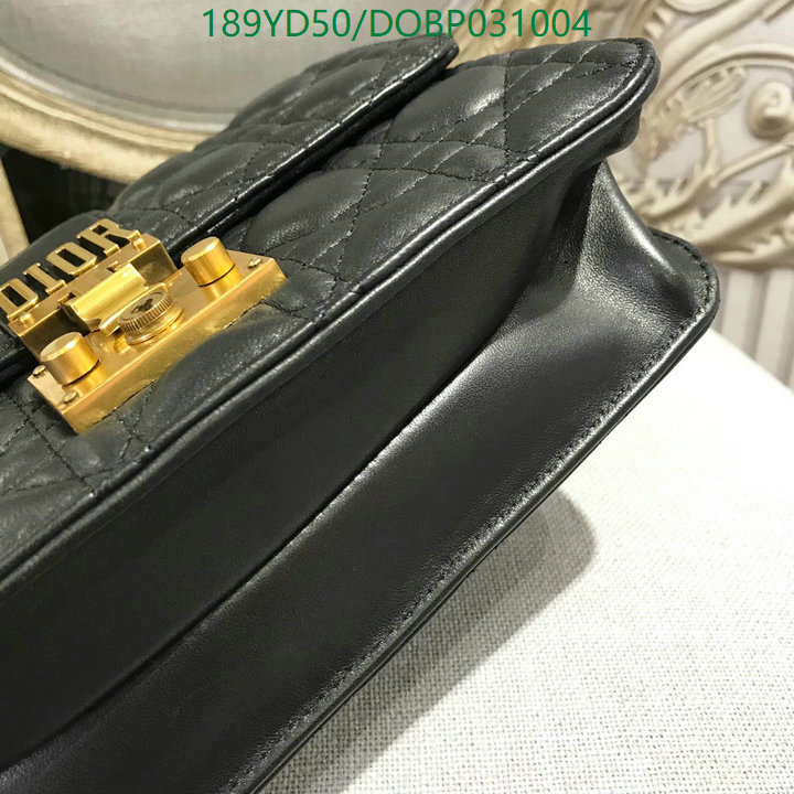 Dior-Bag-Mirror Quality Code: DOBP031004 $: 189USD