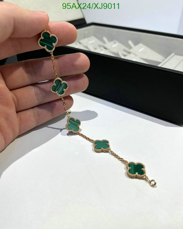 Van Cleef & Arpels-Jewelry Code: XJ9011 $: 95USD