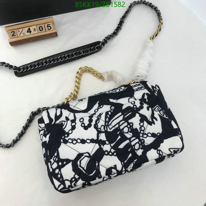 Chanel-Bag-4A Quality Code: ZB1582 $: 85USD