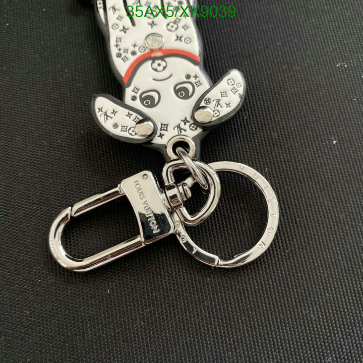 LV-Key pendant Code: XK9039 $: 35USD