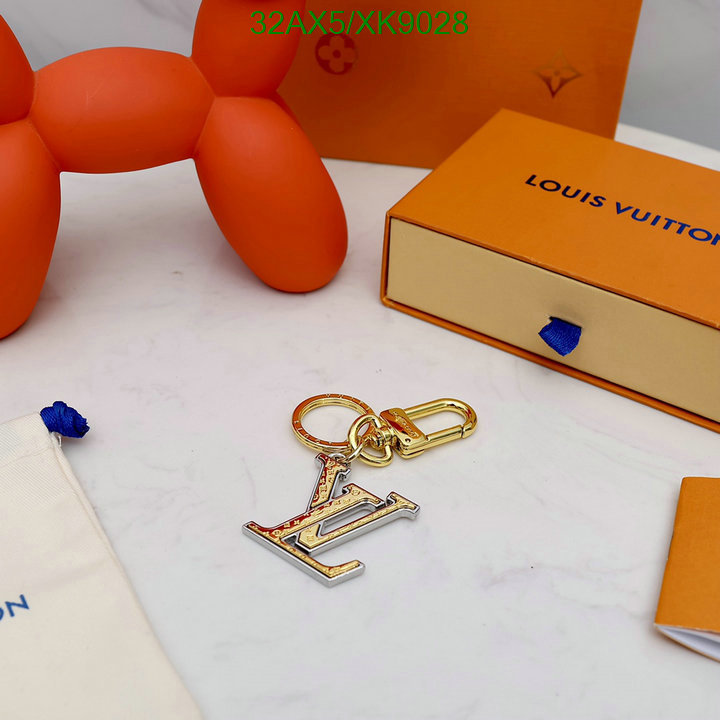 LV-Key pendant Code: XK9028 $: 32USD