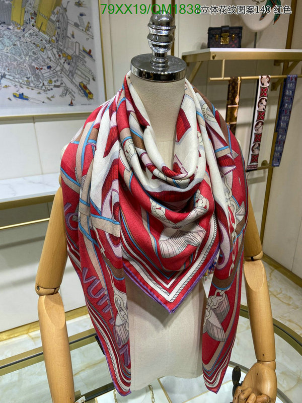 LV-Scarf Code: QM1838 $: 79USD