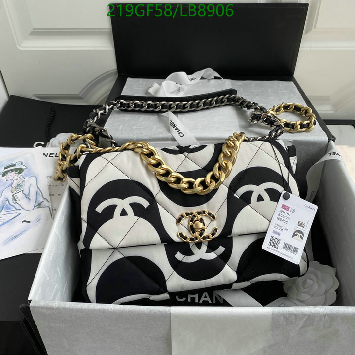 Chanel-Bag-Mirror Quality Code: LB8906