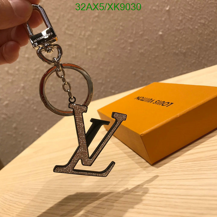 LV-Key pendant Code: XK9030 $: 32USD