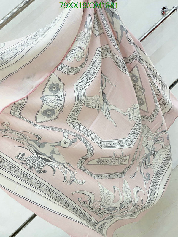 Burberry-Scarf Code: QM1881 $: 79USD