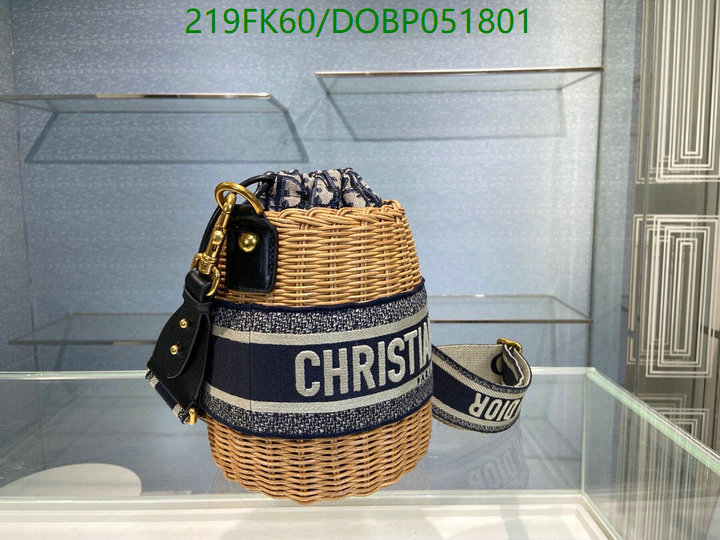 Dior-Bag-Mirror Quality Code: DOBP051801 $: 219USD