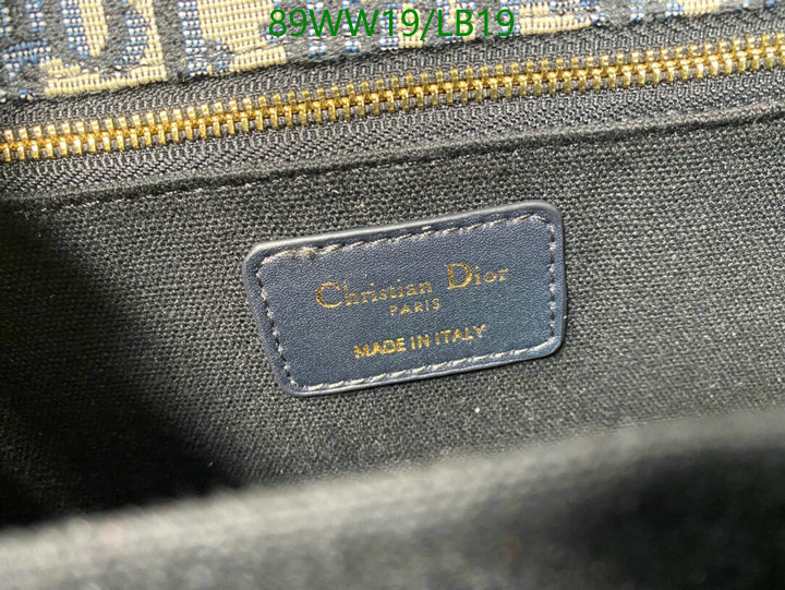 Dior-Bag-4A Quality Code: LB19 $: 89USD