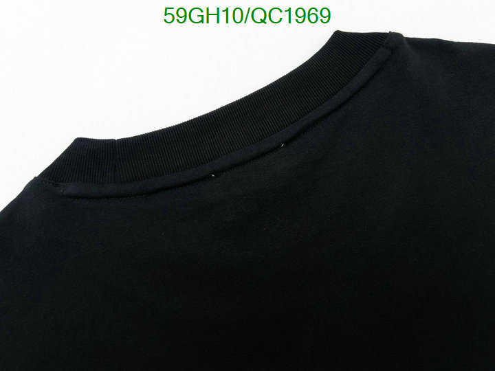 Burberry-Clothing Code: QC1969 $: 59USD