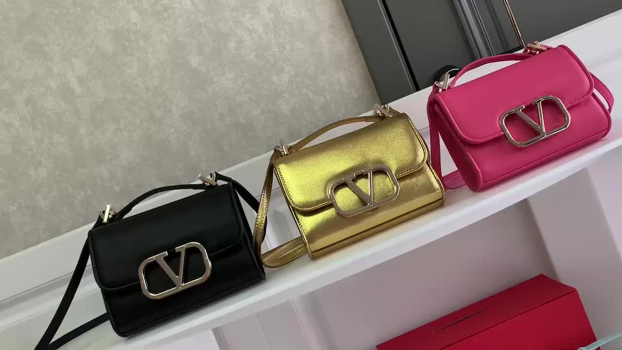 Valentino-Bag-4A Quality Code: QB1256 $: 75USD