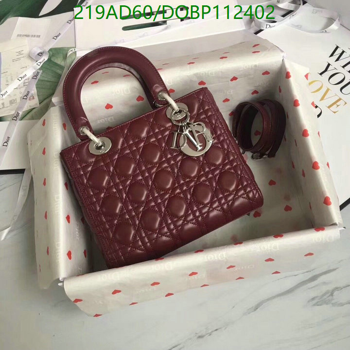 Dior-Bag-Mirror Quality Code: DOBP112402 $: 219USD