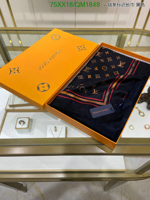 LV-Scarf Code: QM1848 $: 75USD