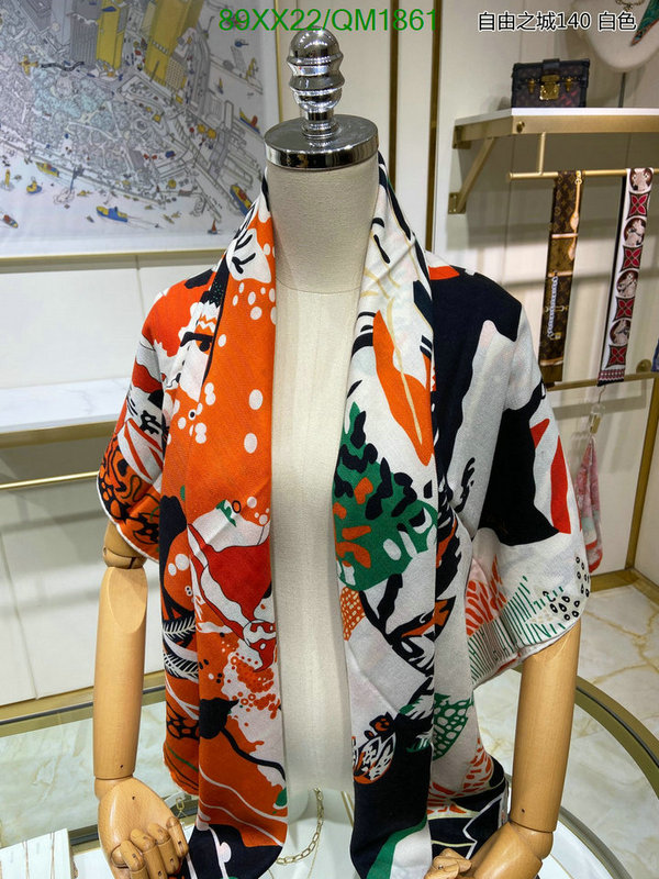 Hermes-Scarf Code: QM1861 $: 89USD