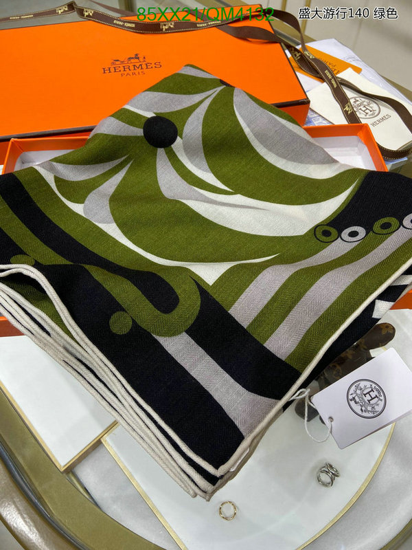 Hermes-Scarf Code: QM4132 $: 85USD